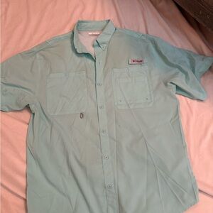 Columbia Men's Aqua Casual Button Down Shirt